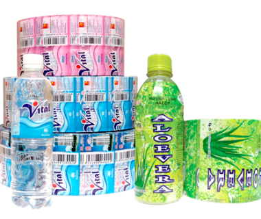 Tuyệt Chiêu Đóng Gói Đồ Uống: Màng Co Lốc Chai & Màng Co In Nhiệt PVC