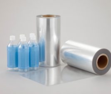 Màng Co PVC Bọc Chai Nước Suối – Giải Pháp Đóng Gói An Toàn, Chuyên Nghiệp