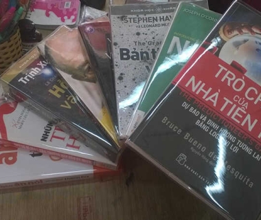 Những Lưu Ý Khi Co Màng Bọc Sách Để Không Nhăn Hoặc Rách Bìa