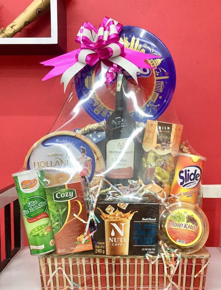 mang-co-pvc-gio-qua-tet