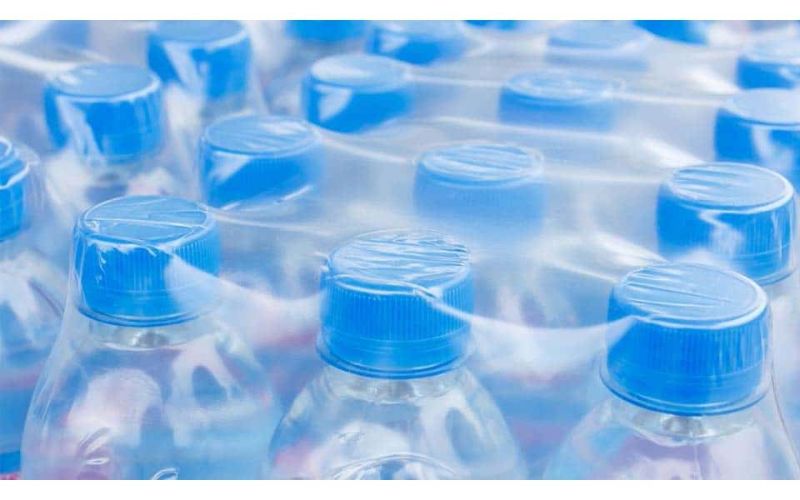 Màng co PVC lốc bọc chai nước